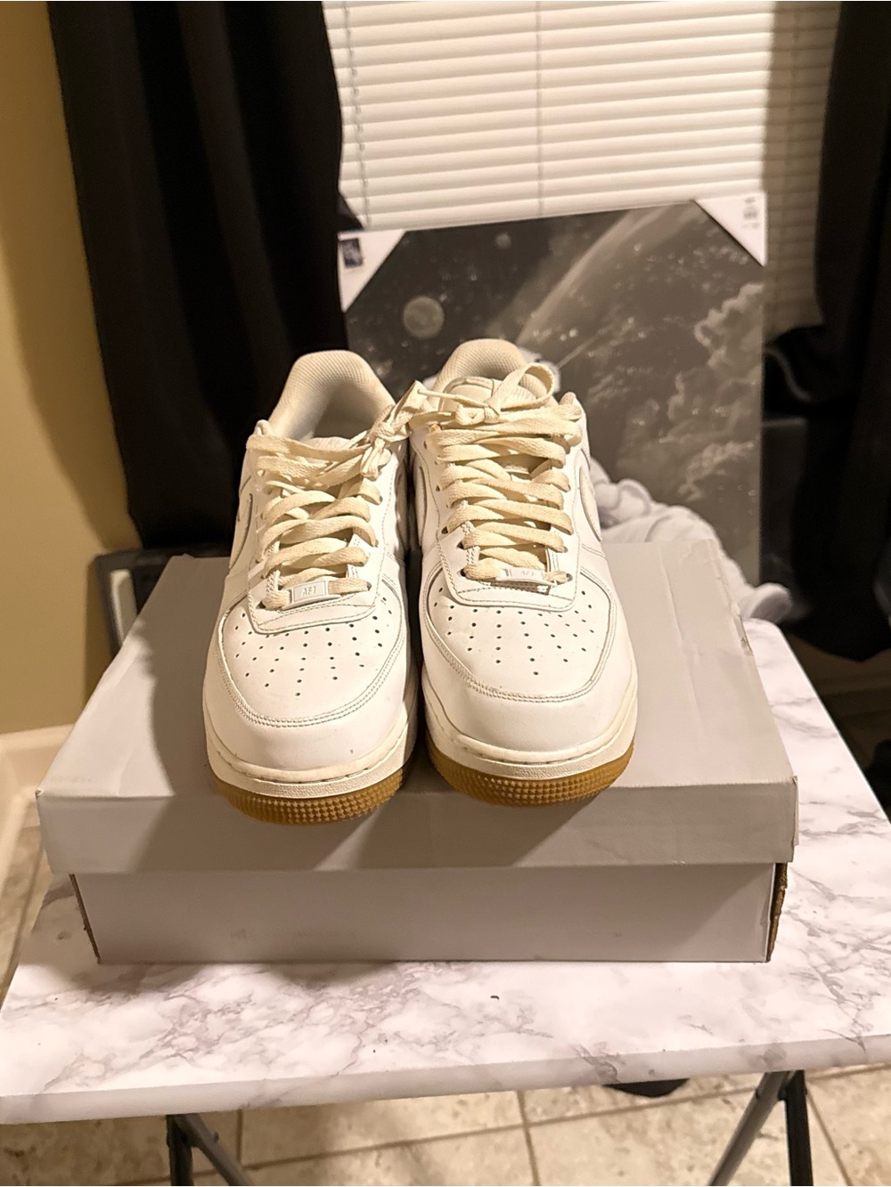 Nike Air Force 1 07 White Gum